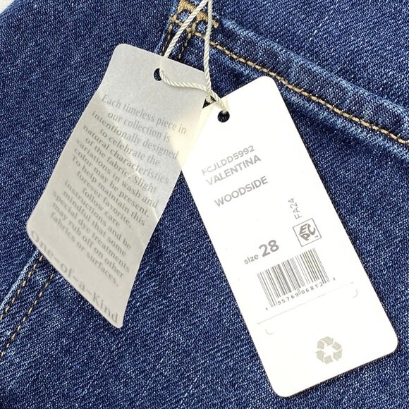 NEW FAVORITE DAUGHTER Valentina High Rise Mini Boot Jeans Size 28 Dark Blue - Picture 2 of 15